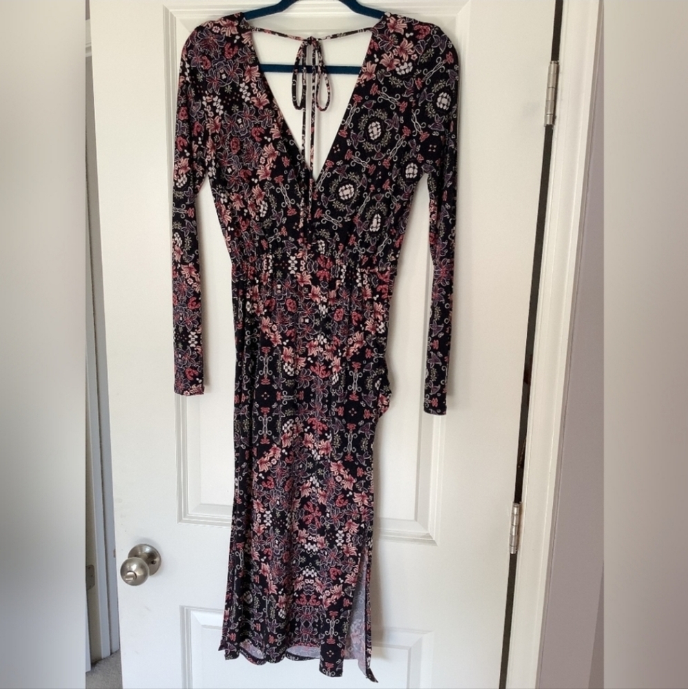 BCBGeneration Dress - Picture 5 of 8
